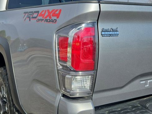Used 2023 Toyota Tacoma TRD Off-Road image 9