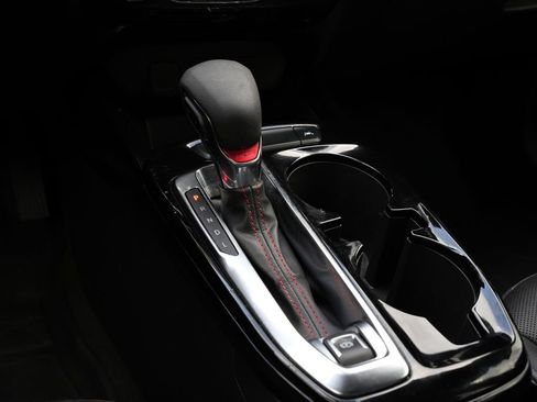 Used 2025 Chevrolet Trax RS w/ Driver Confidence Package image 11