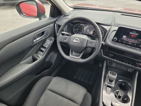 New 2026 Nissan Rogue SV w/ Cold Weather Package AWD/4WD image 15