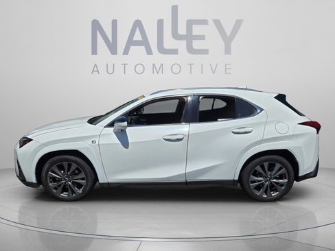 Used 2022 Lexus UX 200 F Sport w/ Accessory Package (Z2) FWD image 2