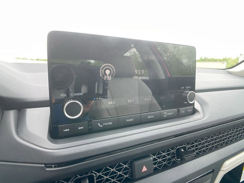 Certified 2025 Honda Accord LX image 16