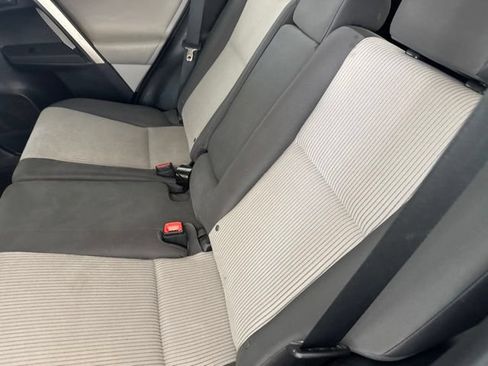 Used 2013 Toyota RAV4 LE AWD/4WD image 24