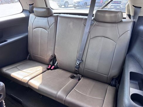 Used 2014 GMC Acadia SLT AWD/4WD image 31