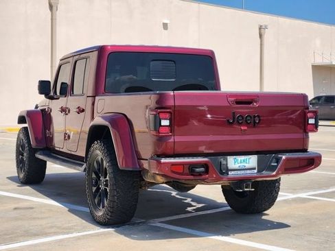 Used 2021 Jeep Gladiator Overland AWD/4WD image 7
