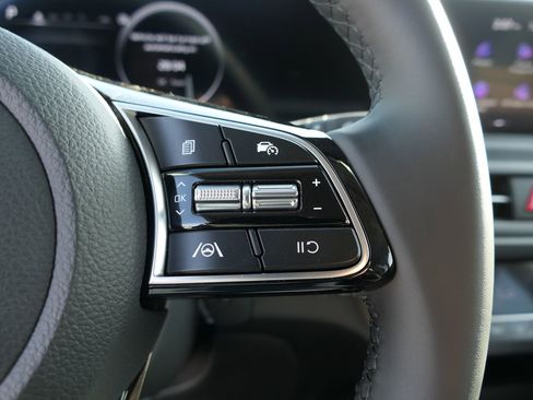 New 2026 Kia Seltos EX image 13