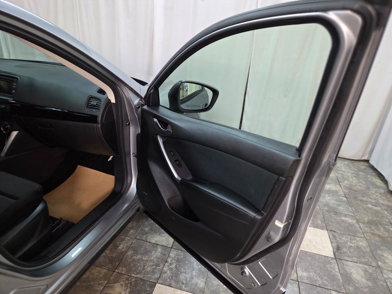 Used 2014 MAZDA CX-5 Touring w/ Bose/Moonroof Package AWD/4WD image 10