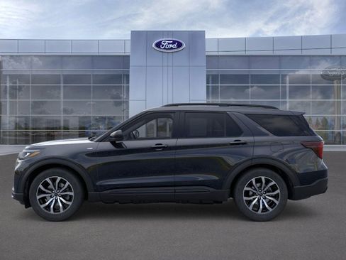 New 2026 Ford Explorer ST-Line image 3