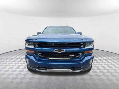 Used 2017 Chevrolet Silverado 1500 LT w/ All Star Edition AWD/4WD image 2
