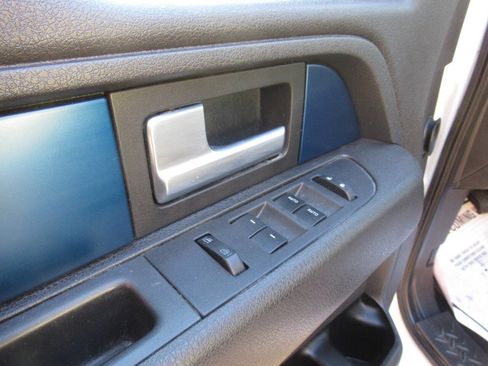 Used 2014 Ford F150 Raptor w/ Equipment Group 801A Luxury image 27