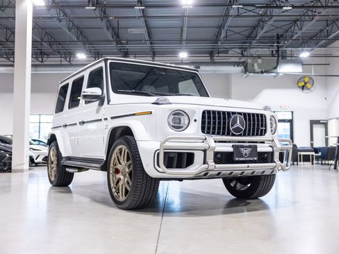 Used 2025 Mercedes-Benz G 63 AMG 4MATIC image 3
