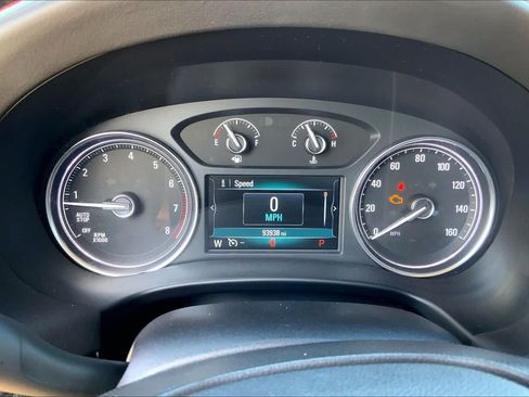 Used 2019 Buick Enclave Premium w/ Experience Buick Package AWD/4WD image 24