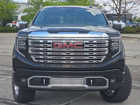 Used 2026 GMC Sierra 1500 Denali w/ Technology Package AWD/4WD image 11
