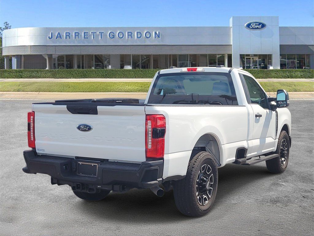 Certified 2024 Ford F350 XL w/ 360-Degree Camera Package RWD image 4