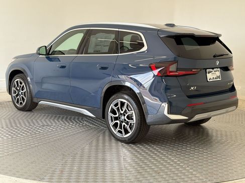 New 2026 BMW X1 xDrive28i w/ Technology Package AWD/4WD image 3
