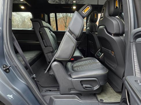 Used 2024 Rivian R1S Adventure image 24