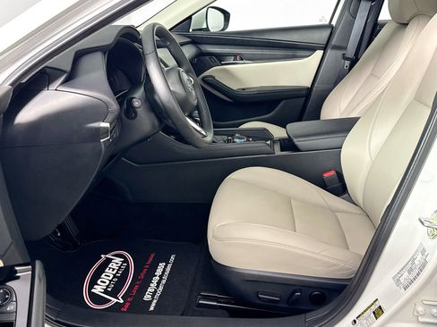 Used 2025 MAZDA MAZDA3 s image 16