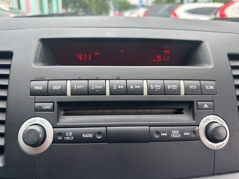 Used 2011 Mitsubishi Lancer ES image 22