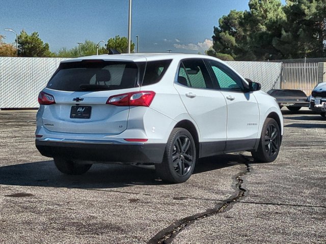Used 2020 Chevrolet Equinox LT w/ Sport Edition FWD image 8