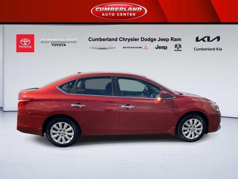 Used 2017 Nissan Sentra SV image 9