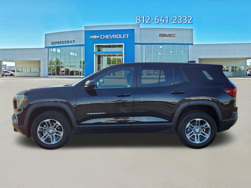 Used 2025 GMC Terrain Elevation image 4