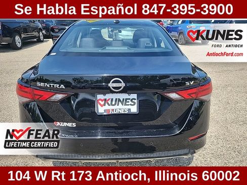 Used 2024 Nissan Sentra SV FWD image 9