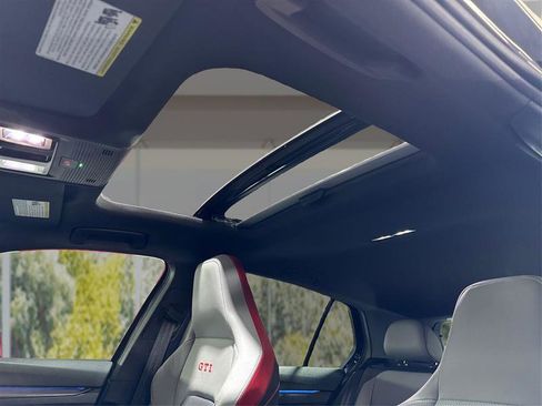 Used 2023 Volkswagen GTI SE w/ SE Leather Package image 20