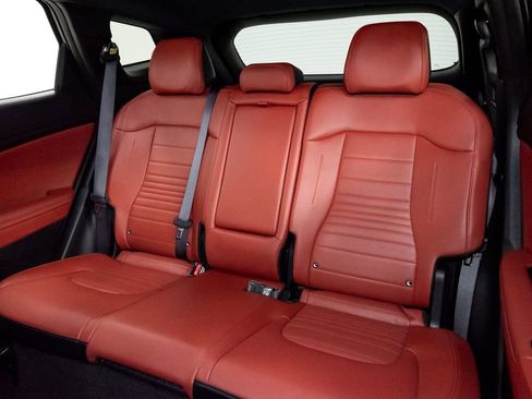 Certified 2025 Kia Sportage SX Prestige image 23