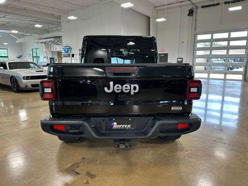 Used 2021 Jeep Gladiator Overland w/ Popular Equipment Package image 7