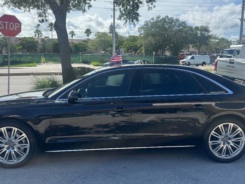 Used 2014 Audi A8 L TDI image 8