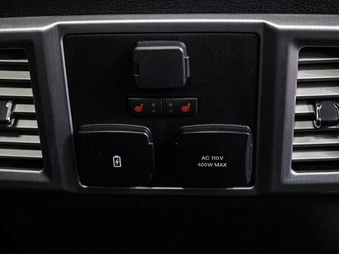 Used 2020 Ford F150 Platinum w/ Equipment Group 701A Luxury AWD/4WD image 29