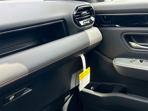 New 2025 Honda Pilot TrailSport image 37