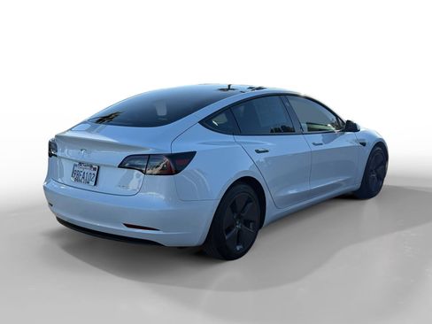 Used 2022 Tesla Model 3 Long Range image 5
