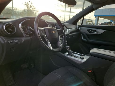Used 2020 Chevrolet Blazer LT image 19