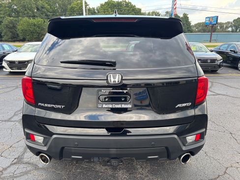 Certified 2025 Honda Passport EX-L image 7