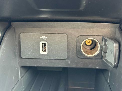 Used 2018 Ford Explorer Sport AWD/4WD image 30
