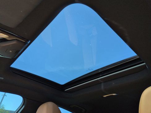 Used 2023 BMW i4 eDrive35 w/ Premium Package image 28