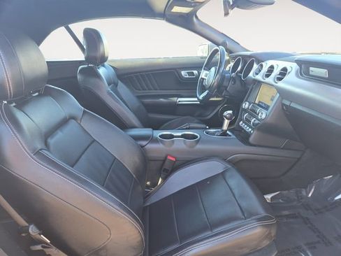 Used 2023 Ford Mustang Premium image 15