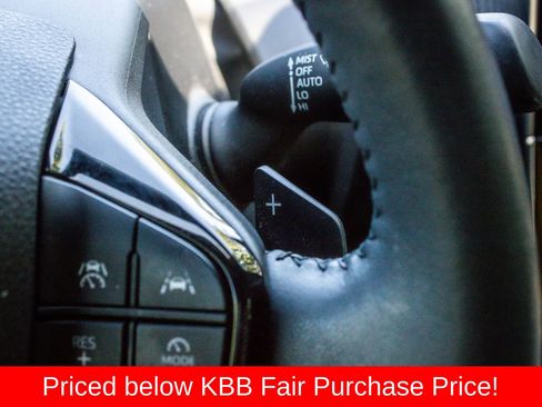 Used 2023 Subaru Solterra AWD image 21