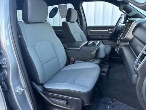 Used 2021 RAM 1500 Big Horn image 13