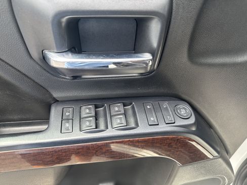 Used 2016 GMC Sierra 1500 SLE w/ Max Trailering Package AWD/4WD image 12