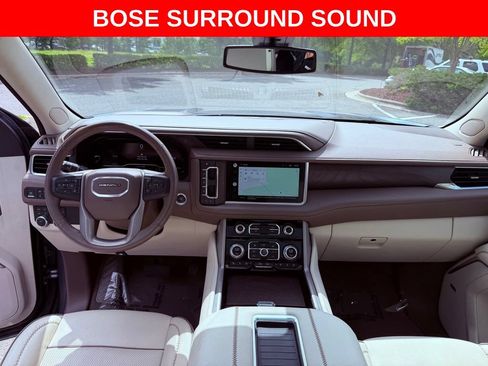 Used 2022 GMC Yukon Denali AWD/4WD image 14