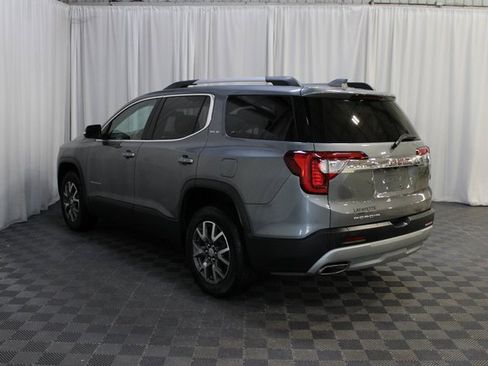 Used 2020 GMC Acadia SLE w/ Driver Convenience Package image 4