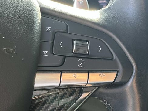 Used 2022 Cadillac XT6 Sport w/ Technology Package AWD/4WD image 39