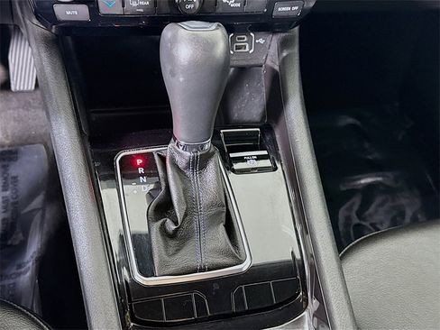 Used 2022 Jeep Compass Latitude image 10