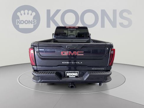New 2026 GMC Sierra 2500 Denali w/ Denali Reserve Package AWD/4WD image 26