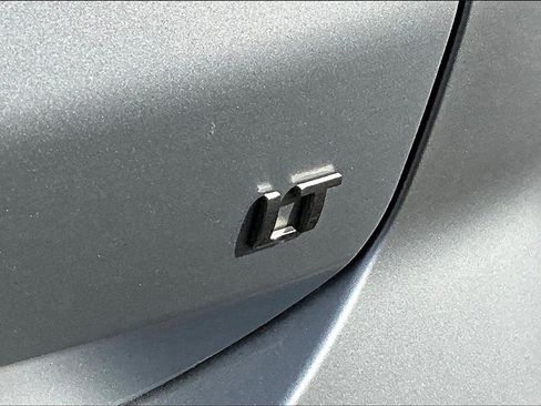 Certified 2022 Chevrolet Equinox LT image 22