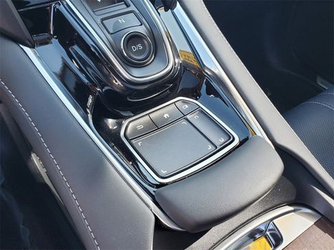 Used 2023 Acura RDX AWD w/ Advance Package image 33