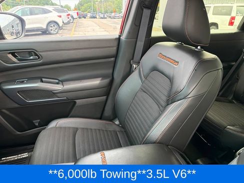 Used 2025 Nissan Pathfinder Rock Creek AWD/4WD image 23