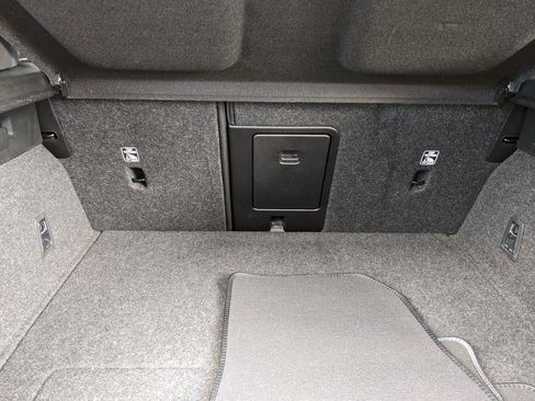 Used 2024 Polestar Polestar 2 image 27