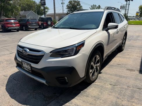 Used 2020 Subaru Outback Limited w/ Popular Package #2 AWD/4WD image 4